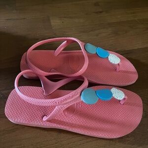 Havaianas Women’s Sandals Size 8